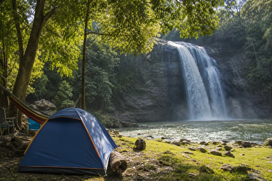 Top 5 campings com cachoeira em Santa Catarina para aproveitar a natureza